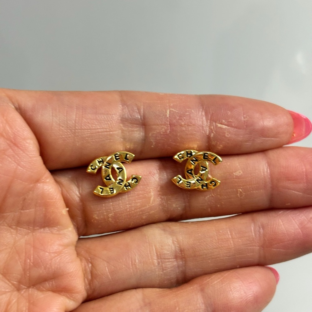 Small Logo Stud Earrings in gold or silver